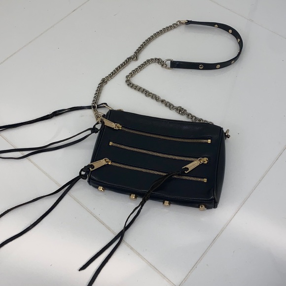 Rebecca Minkoff Handbags - Stunning Rebecca Minkoff Zipper Bag